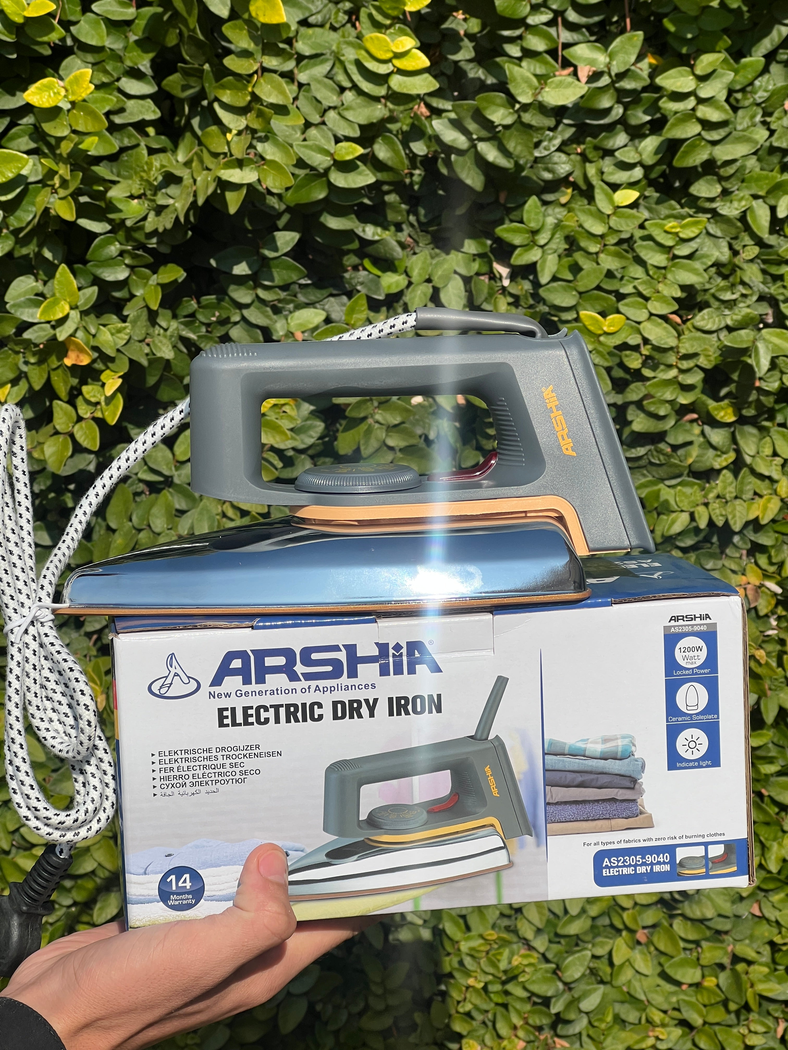 Arshia Electric Dry Iron 1200W Smooth Ironing